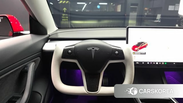 Tesla Model 3 2021 Красный из Кореи, фото 4