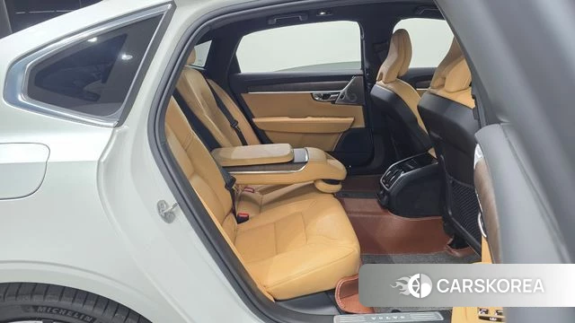 Volvo S90 2024 Белый из Кореи, фото 4