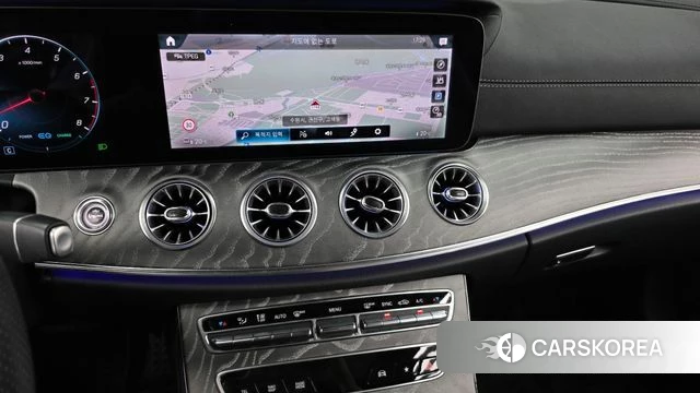 Mercedes-Benz E-Class W213 2021 Белый из Кореи, фото 4