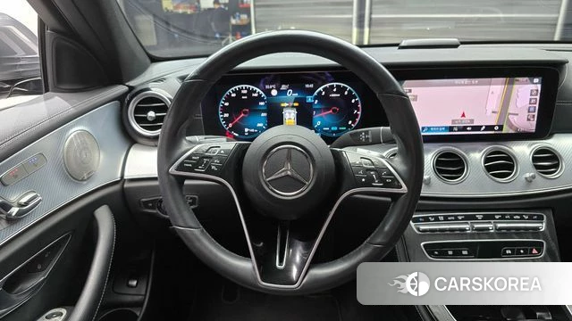 Mercedes-Benz E-Class W213 2021 Серый из Кореи, фото 4