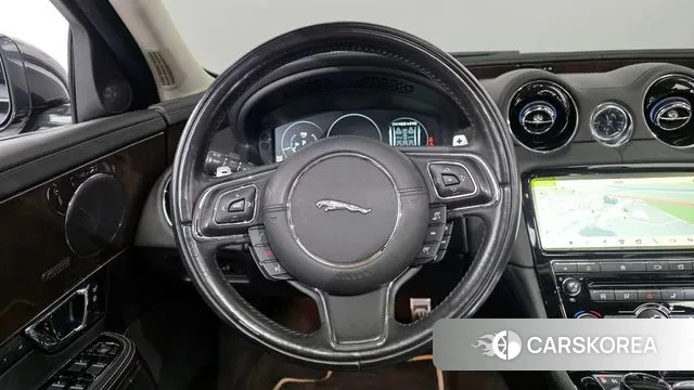 Jaguar All New XJ 2019 Черный из Кореи, фото 4