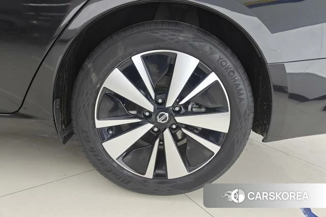 Nissan Altima 2021 Черный из Китая, фото 4