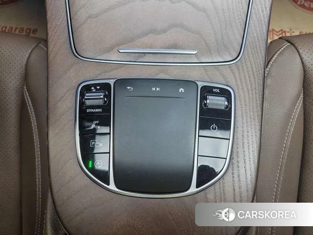 Mercedes-Benz E-Class 2023 Черный из Китая, фото 4