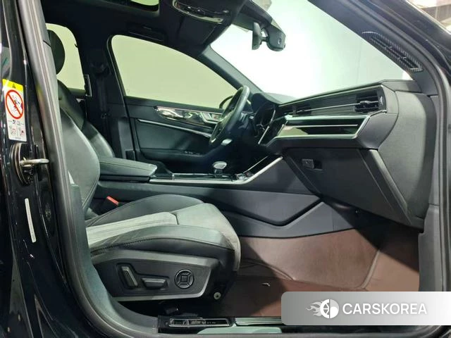 Audi A6L 2022 Черный из Китая, фото 4