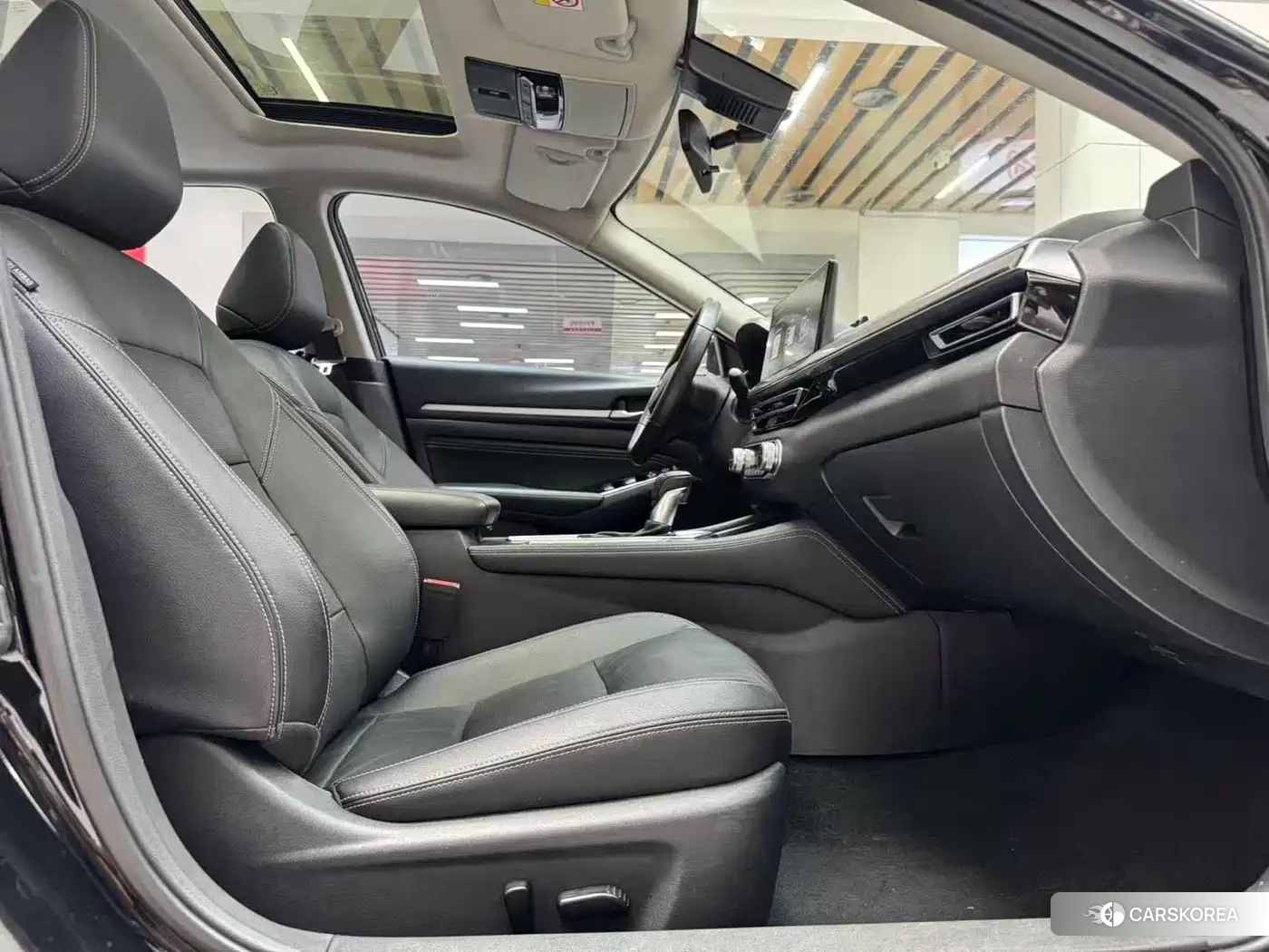 Nissan Altima 2023 Черный из Китая, фото 4