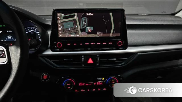 Kia The New K3 2nd generation 2023 Белый из Кореи, фото 4