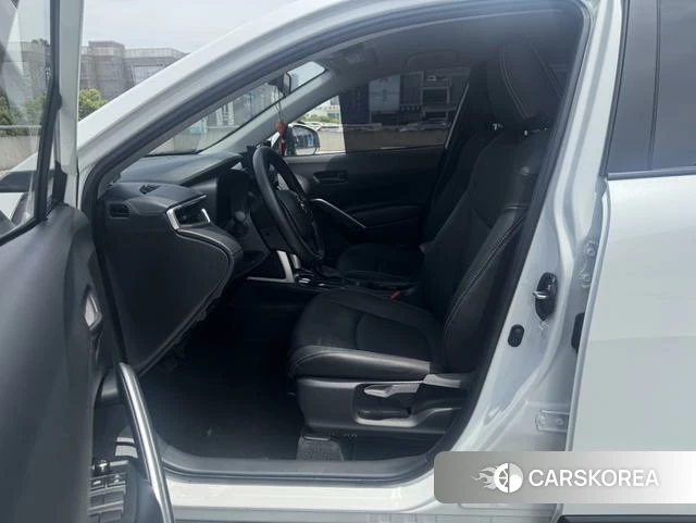 Toyota Corolla 2024 Белый из Китая, фото 4