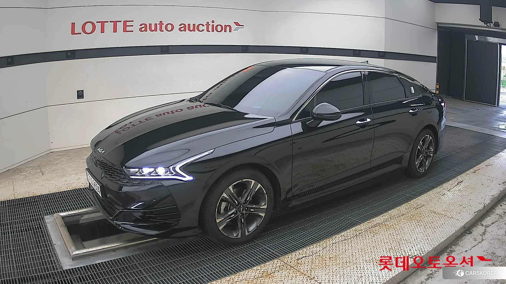 Kia K5 2023 Черный из Кореи, фото 4