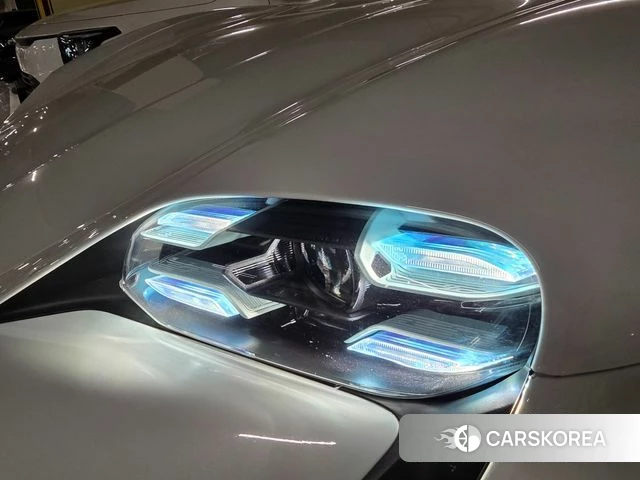 Porsche Taycan 2022 Белый из Кореи, фото 4