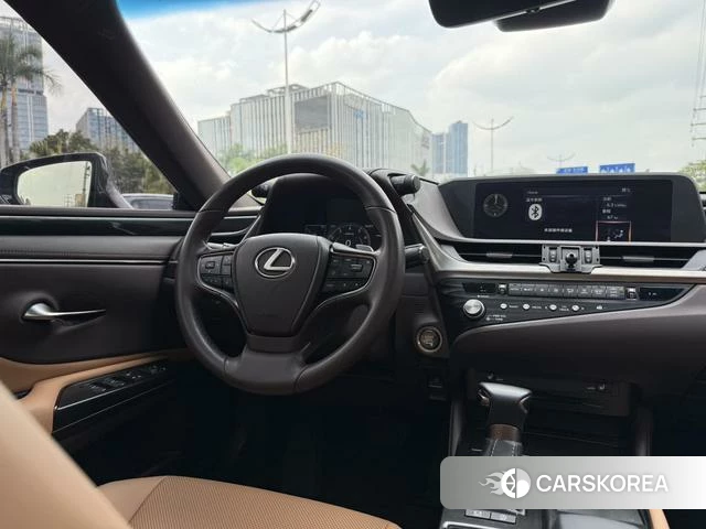 Lexus ES 2021 Темно-серый из Китая, фото 4