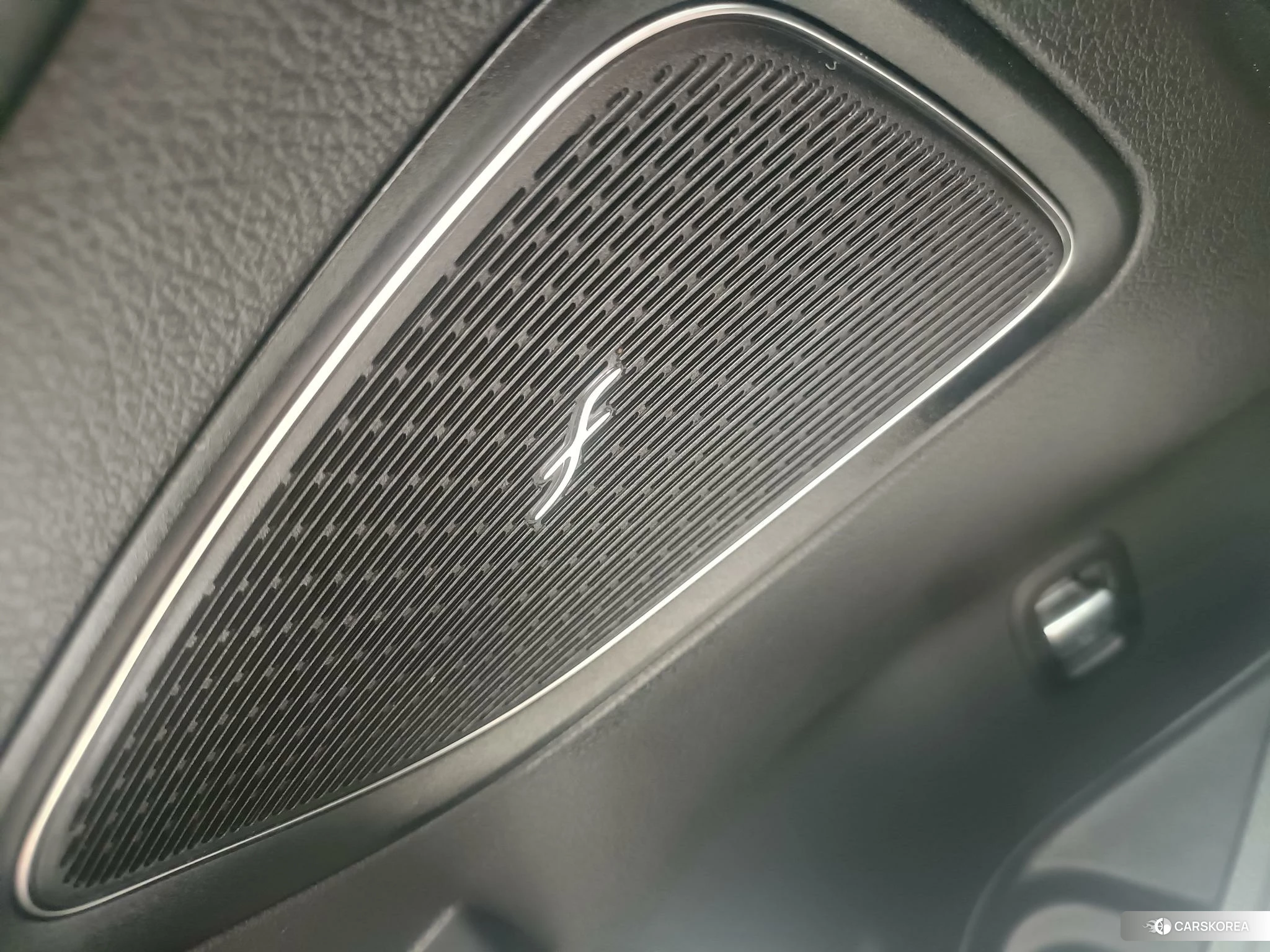 Mercedes-Benz C-class 2023 Белый из Китая, фото 4