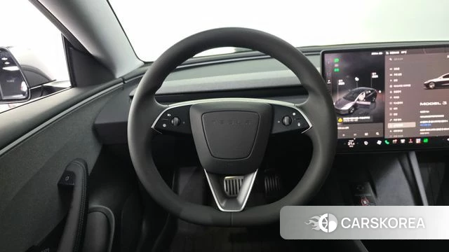 Tesla Model 3 2026 Серый из Кореи, фото 4