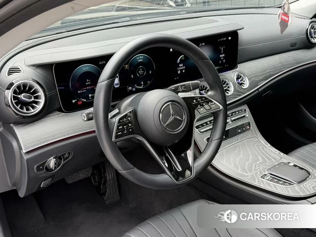 Mercedes-Benz CLS 2023 Другой из Китая, фото 4