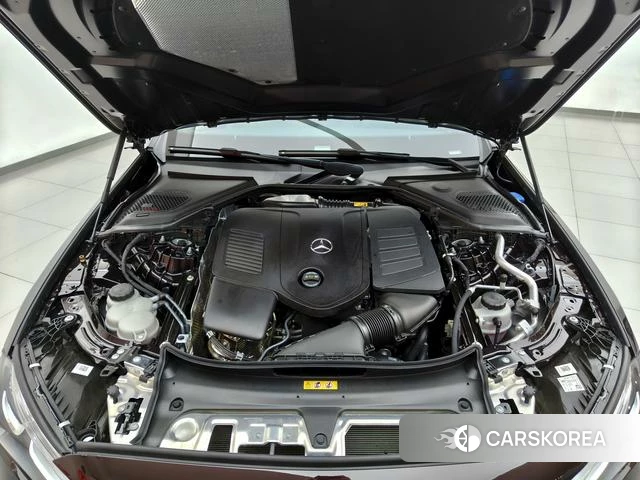 Mercedes-Benz E-Class 2024 Черный из Китая, фото 4