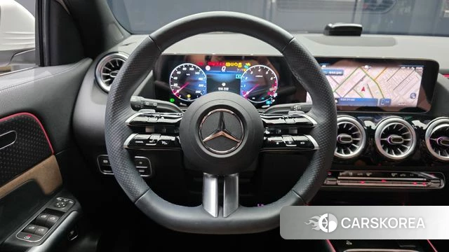 Mercedes-Benz GLA - Class H247 2025 Белый из Кореи, фото 4