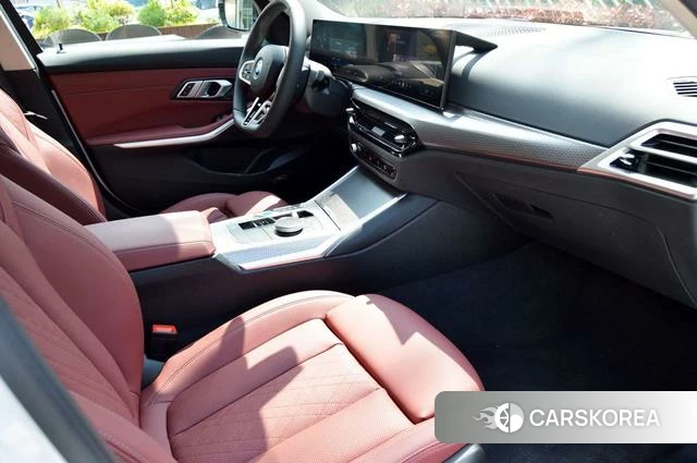 BMW i3 2025 Белый из Китая, фото 4