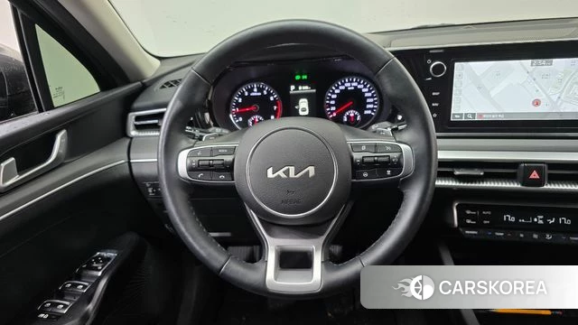 Kia K5 3rd generation 2023 Серый из Кореи, фото 4