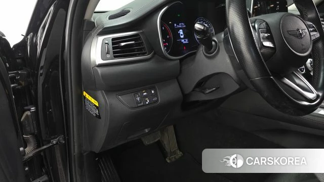 Genesis G70 2018 Черный из Кореи, фото 4