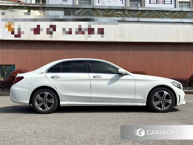 Mercedes-Benz C-class 2021 Белый из Китая, фото 4