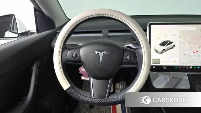 Tesla Model Y 2021 Белый из Кореи, фото 4