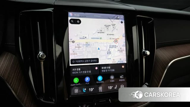 Volvo XC60 second Generation 2023 Черный из Кореи, фото 5