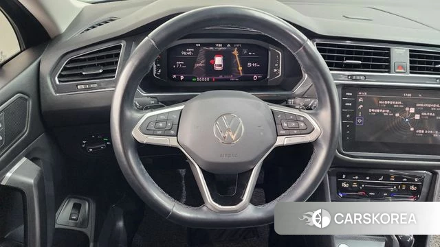 Volkswagen Tiguan Allspace 2023 Синий из Кореи, фото 4