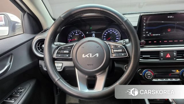 Kia The New K3 2nd generation 2022 Белый из Кореи, фото 4