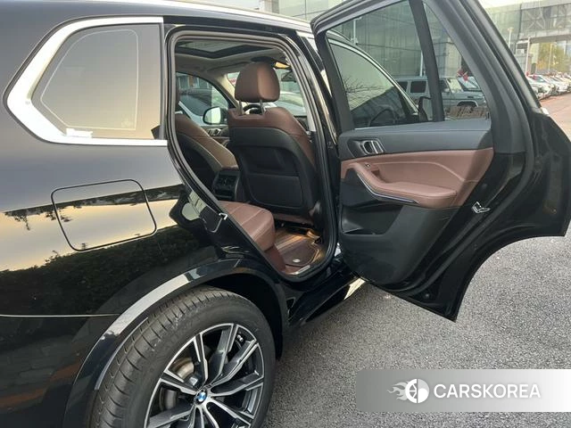BMW X5 2021 Черный из Китая, фото 4