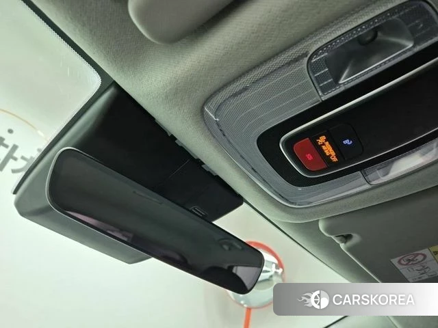 Hyundai Kona (SX2) 2023 Белый из Кореи, фото 4