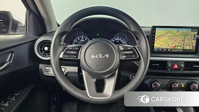 Kia The New K3 2nd generation 2022 Белый из Кореи, фото 4
