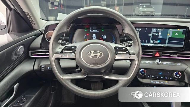 Hyundai The New Avante (CN7) 2023 Белый из Кореи, фото 4