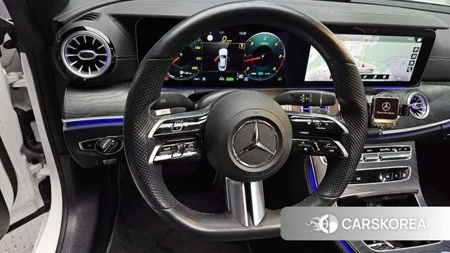 Mercedes-Benz E-Class W213 2022 Белый из Кореи, фото 4