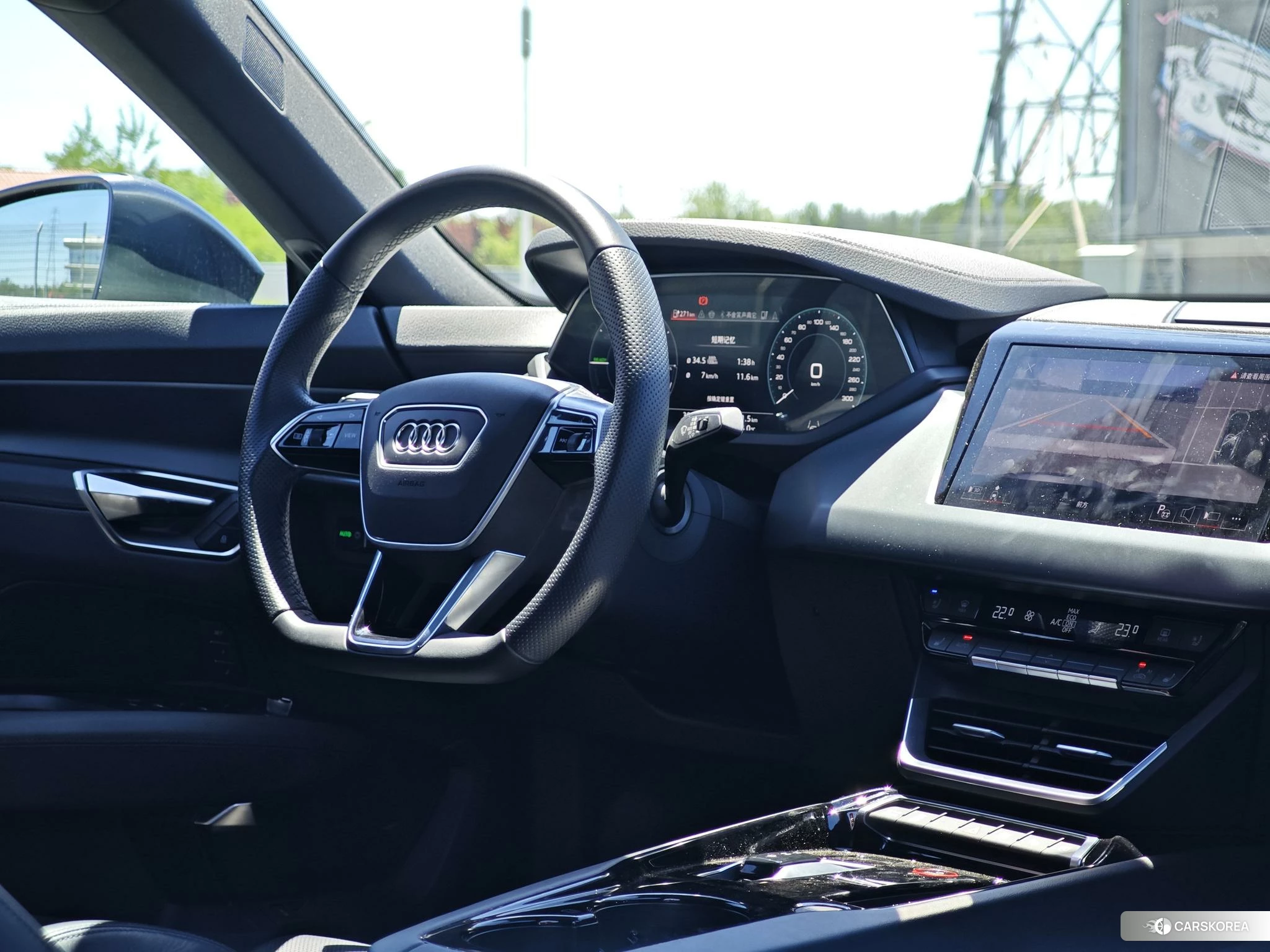 Audi e-tron 2023 Черный из Китая, фото 4
