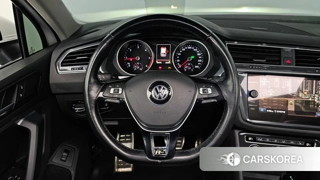 Volkswagen Tiguan second Generation 2019 Белый из Кореи, фото 4