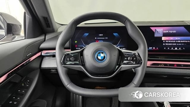 BMW i5 (G60) 2023 Серый из Кореи, фото 4