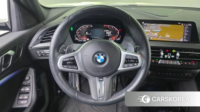 BMW 1 Series (F40) 2023 Белый из Кореи, фото 4