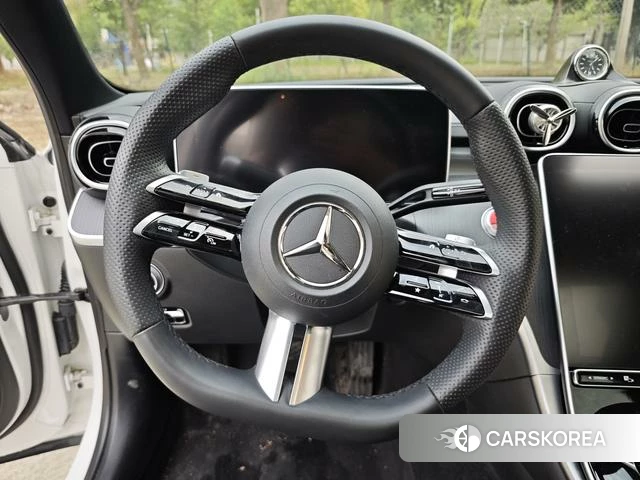 Mercedes-Benz C-class 2024 Белый из Китая, фото 4