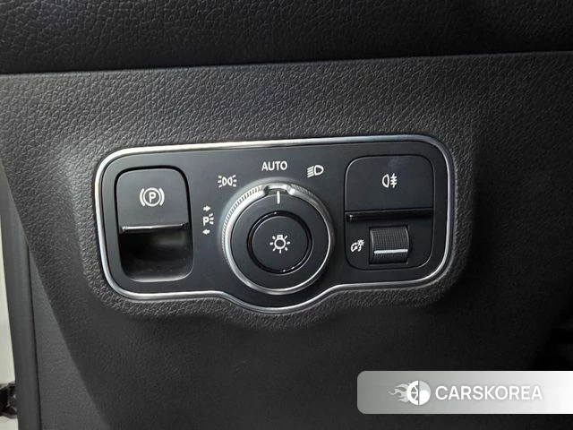 Mercedes-Benz GLB-Class X247 2021 Белый из Кореи, фото 4