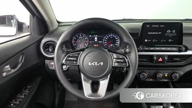 Kia The New K3 2nd generation 2024 Белый из Кореи, фото 4