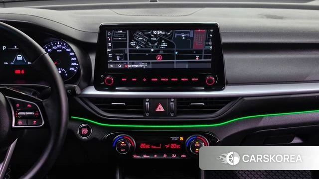 Kia The New K3 2nd generation 2021 Белый из Кореи, фото 4