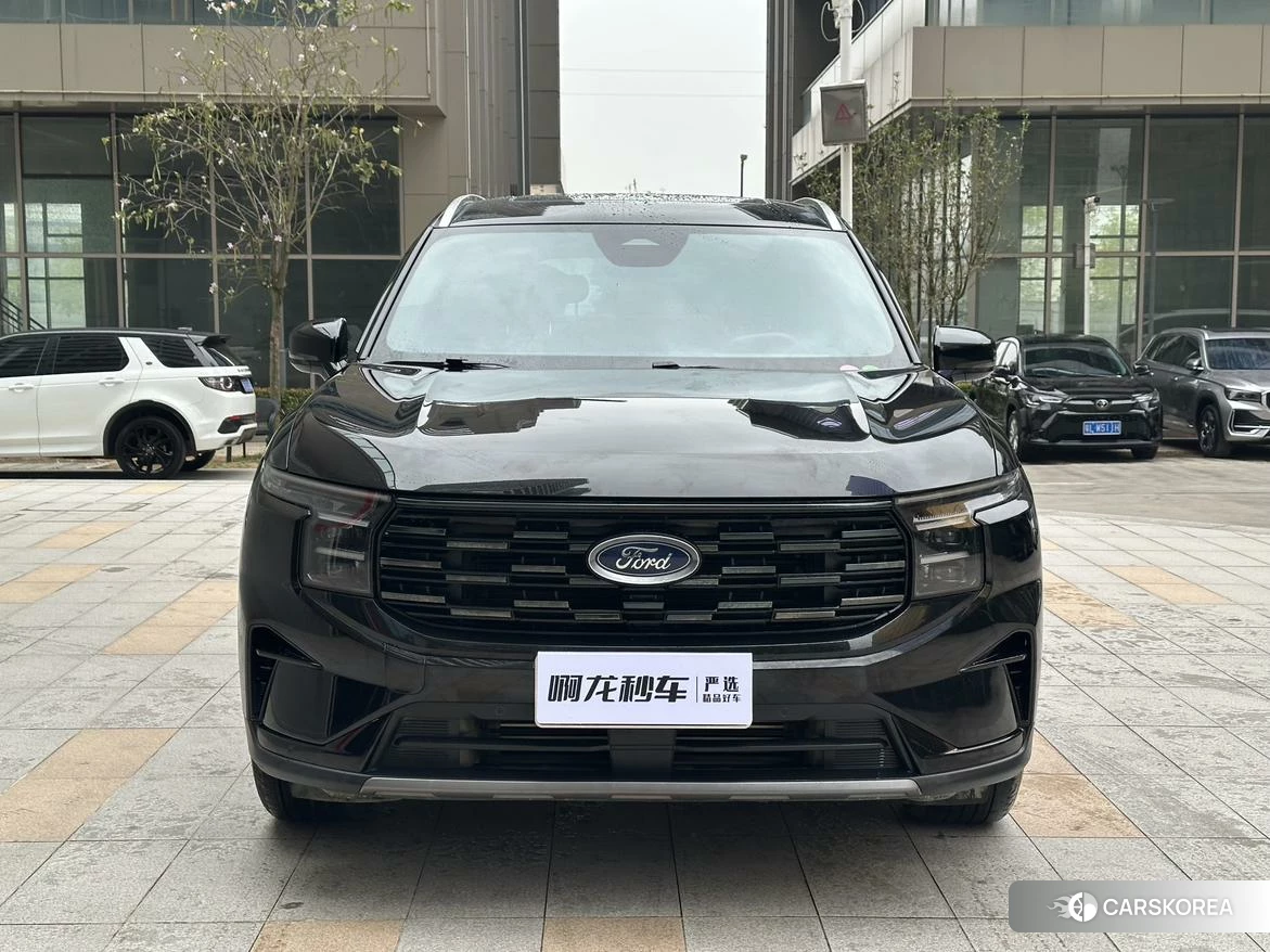 Ford Edge 2023 Черный из Китая, фото 4