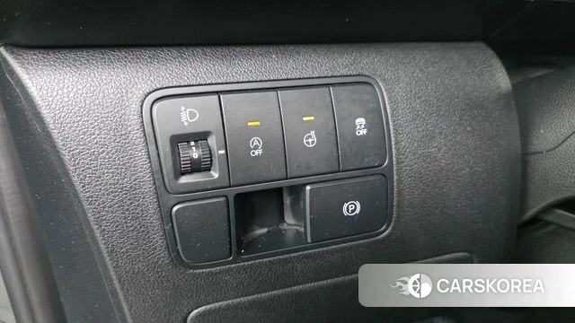 Hyundai Staria 2023 Черный из Кореи, фото 4