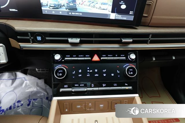 Hyundai Santa Fe (MX5) 2023 Белый из Кореи, фото 4