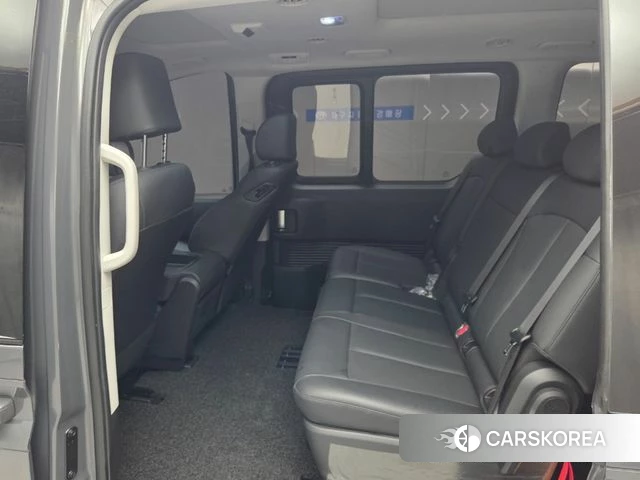 Hyundai Staria 2025 Серый из Кореи, фото 4