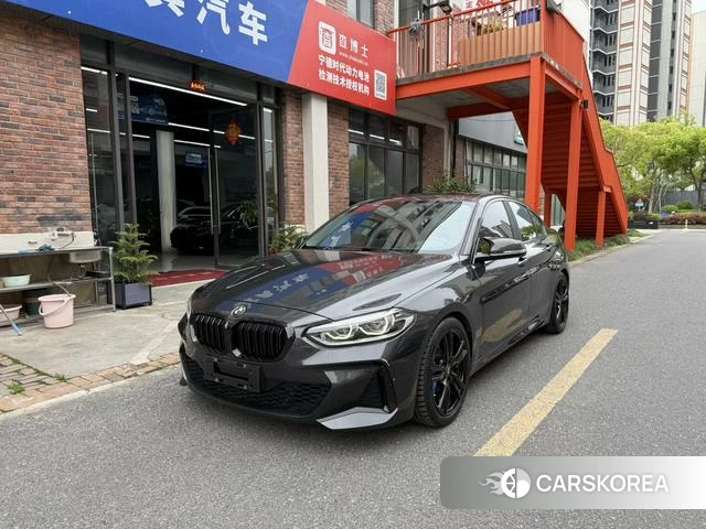 BMW 1 series 2023 Черный из Китая, фото 4