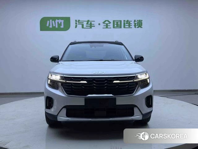 Kia Seltos 2023 Белый из Китая, фото 4