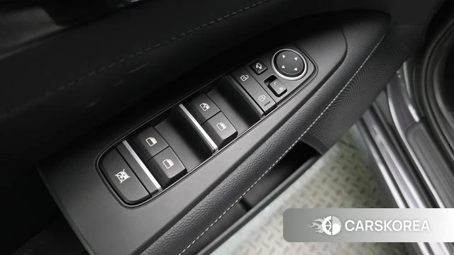 Kia The New K3 2nd generation 2023 Серый из Кореи, фото 4