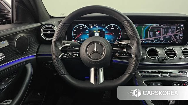 Mercedes-Benz E-Class W213 2021 Черный из Кореи, фото 4