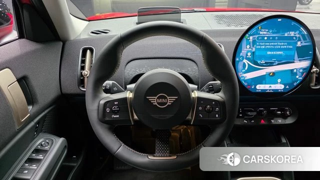 Mini Cooper Countryman Electric 3rd Generation 2025 Красный из Кореи, фото 4