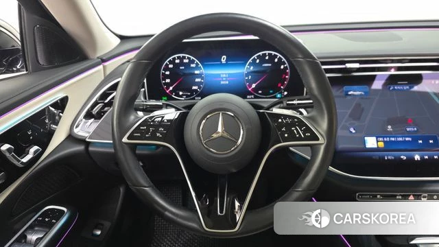 Mercedes-Benz E-Class W214 2025 Черный из Кореи, фото 4